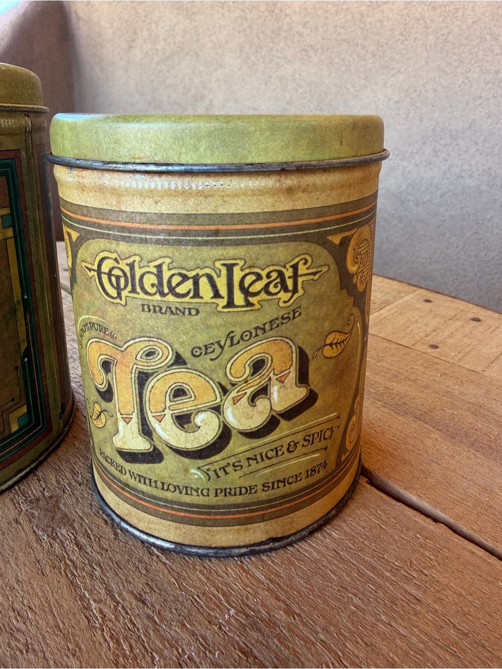 1970s Fluffy Nesting Kitchen Canister Set Metal Tins Farmhouse Country Cottage - Picture 10 of 10
